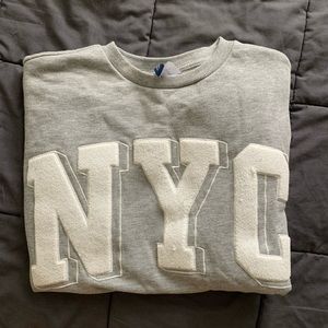 oversized NYC sweater